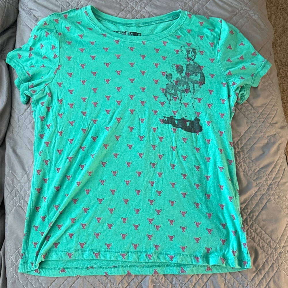 Volcom Teal T-Shirt with Black and Pink Graphic